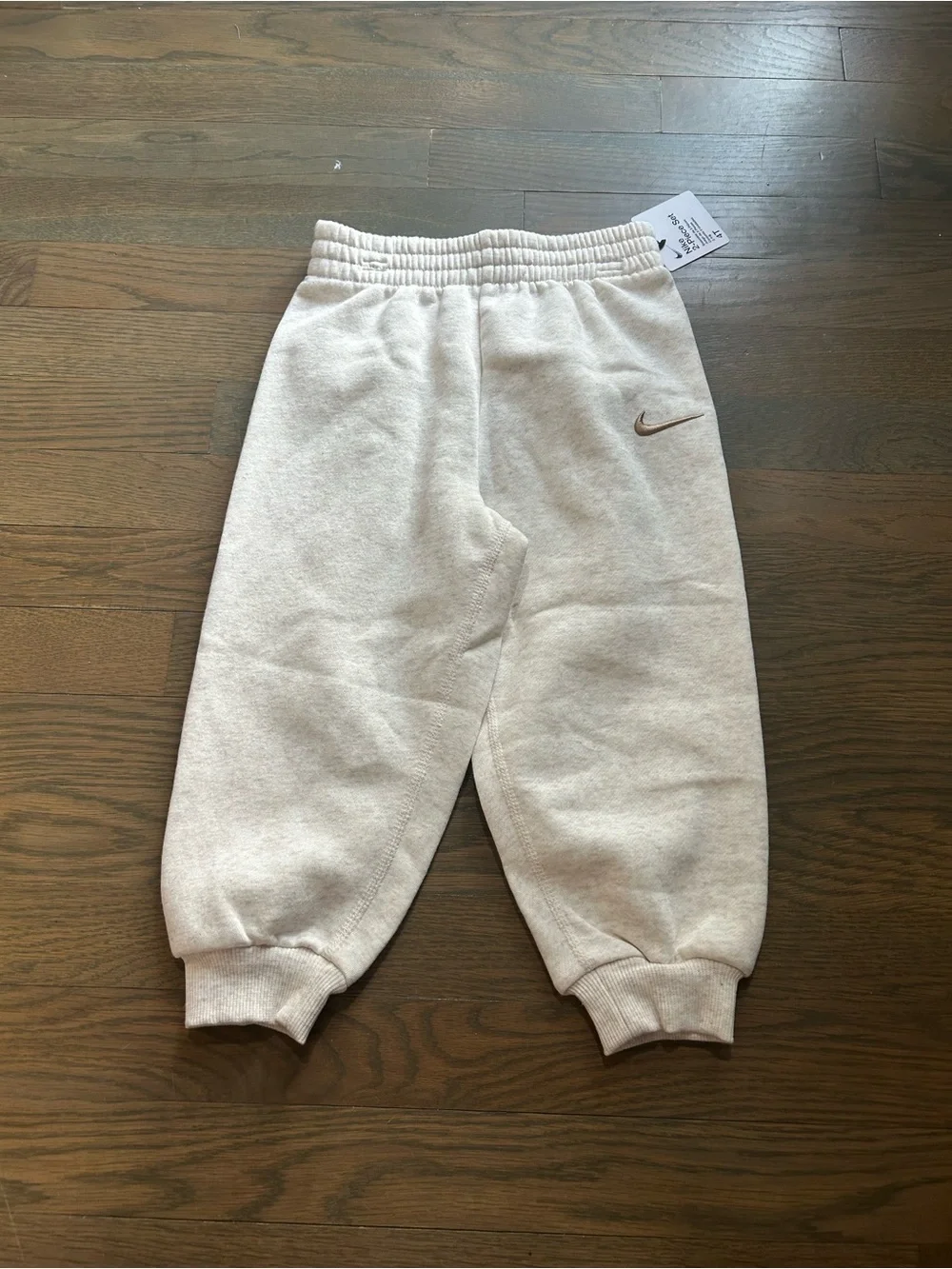 NWT Nike Toddler Set size 4T - Picture 2 of 3